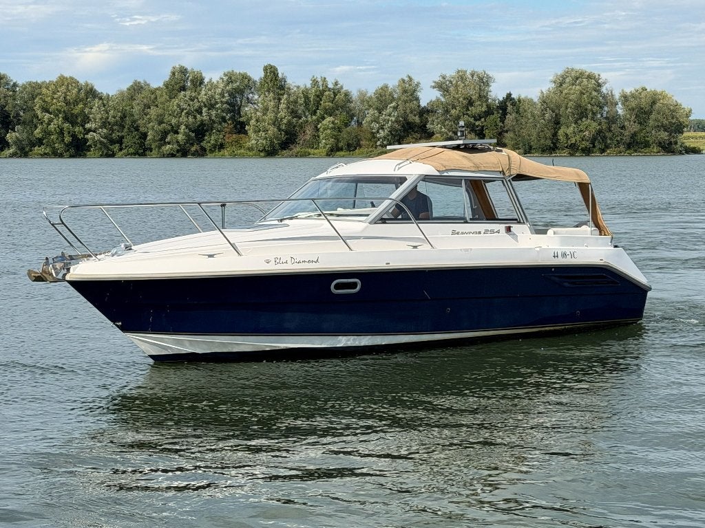 Hardy Seawings 254 – Volvo Penta diesel duoprop, Ophalen, Gebruikt, Binnenboordmotor, Diesel