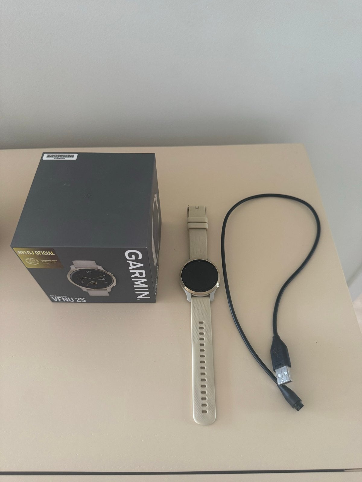 Garmin Venu 2S - Lichte gebruikerssporen, nieuw bandje, Ophalen of Verzenden, Waterdicht, Grijs, Android