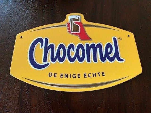 Chocomel bord Nutricia Reclamebord de enige echte, Verzamelen, Merken en Reclamevoorwerpen, Verzenden, Nieuw, Reclamebord
