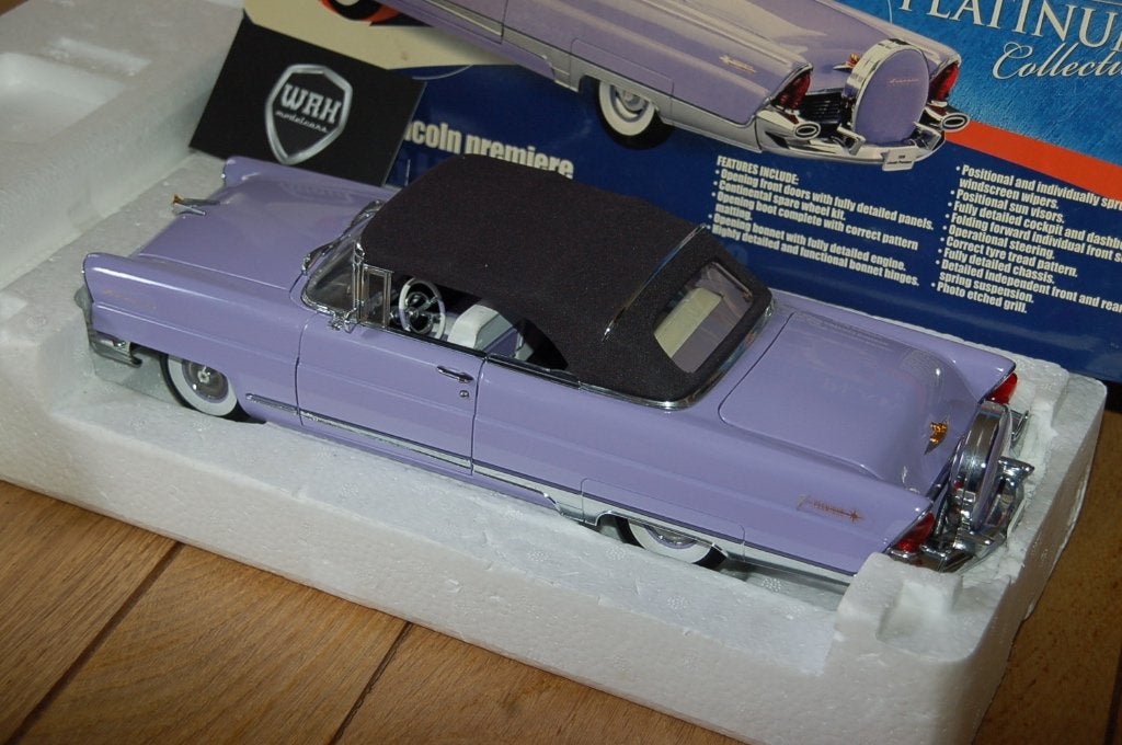 1:18 LINCOLN PREMIERE Convertible purple Sun star WRH, Hobby en Vrije tijd, Modelauto's | 1:18, Verzenden, Zo goed als nieuw, Auto