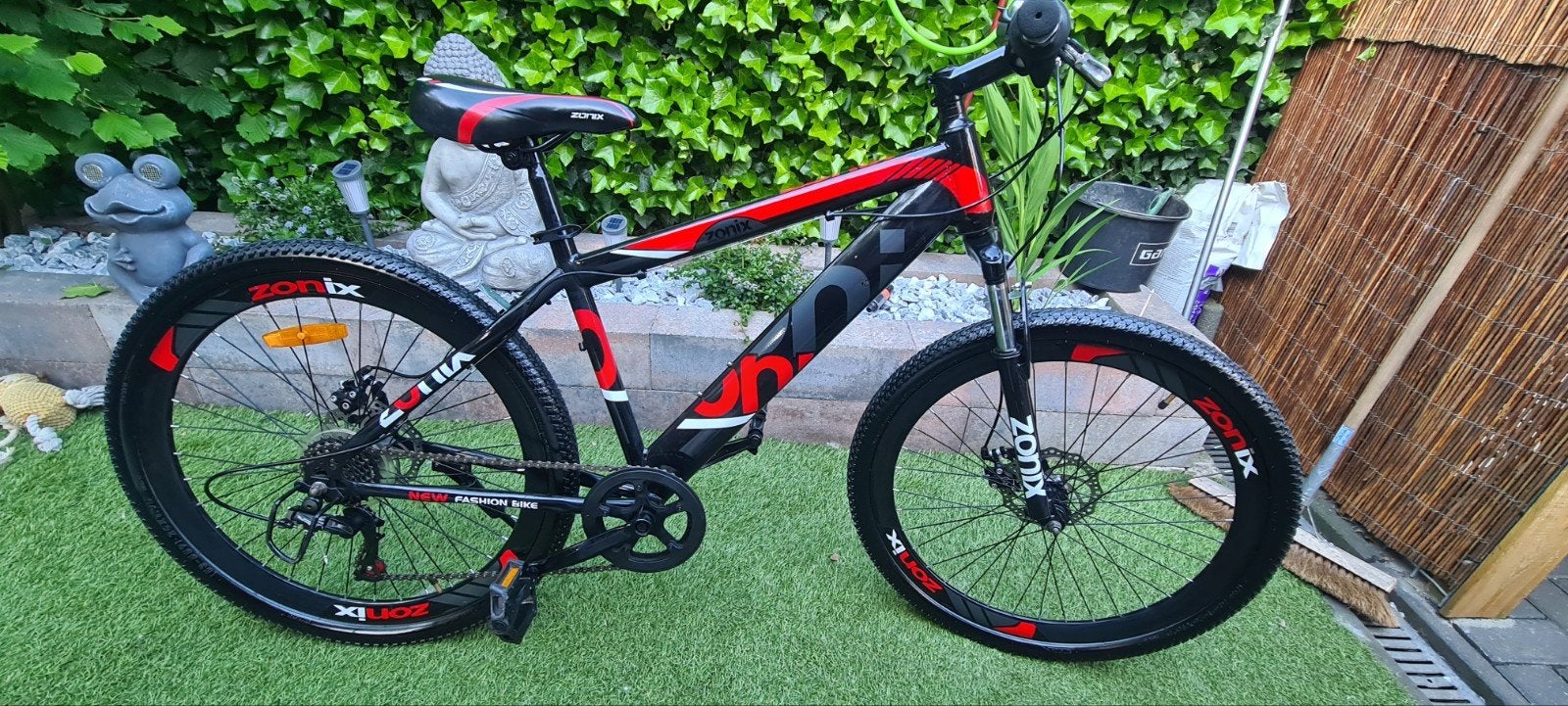 MOUNTAINBIKE 26 INCH ZONIX NEW FASION BIKE 7 VERSNELLINGEN, Minder dan 45 cm, Ophalen, Zo goed als nieuw, Overige merken