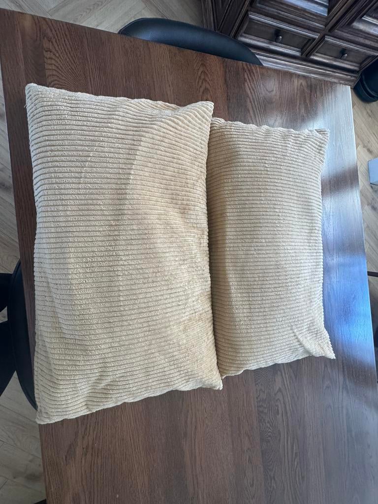 Kussens met kussen hoezen, Ophalen, Zo goed als nieuw, Beige, Vierkant