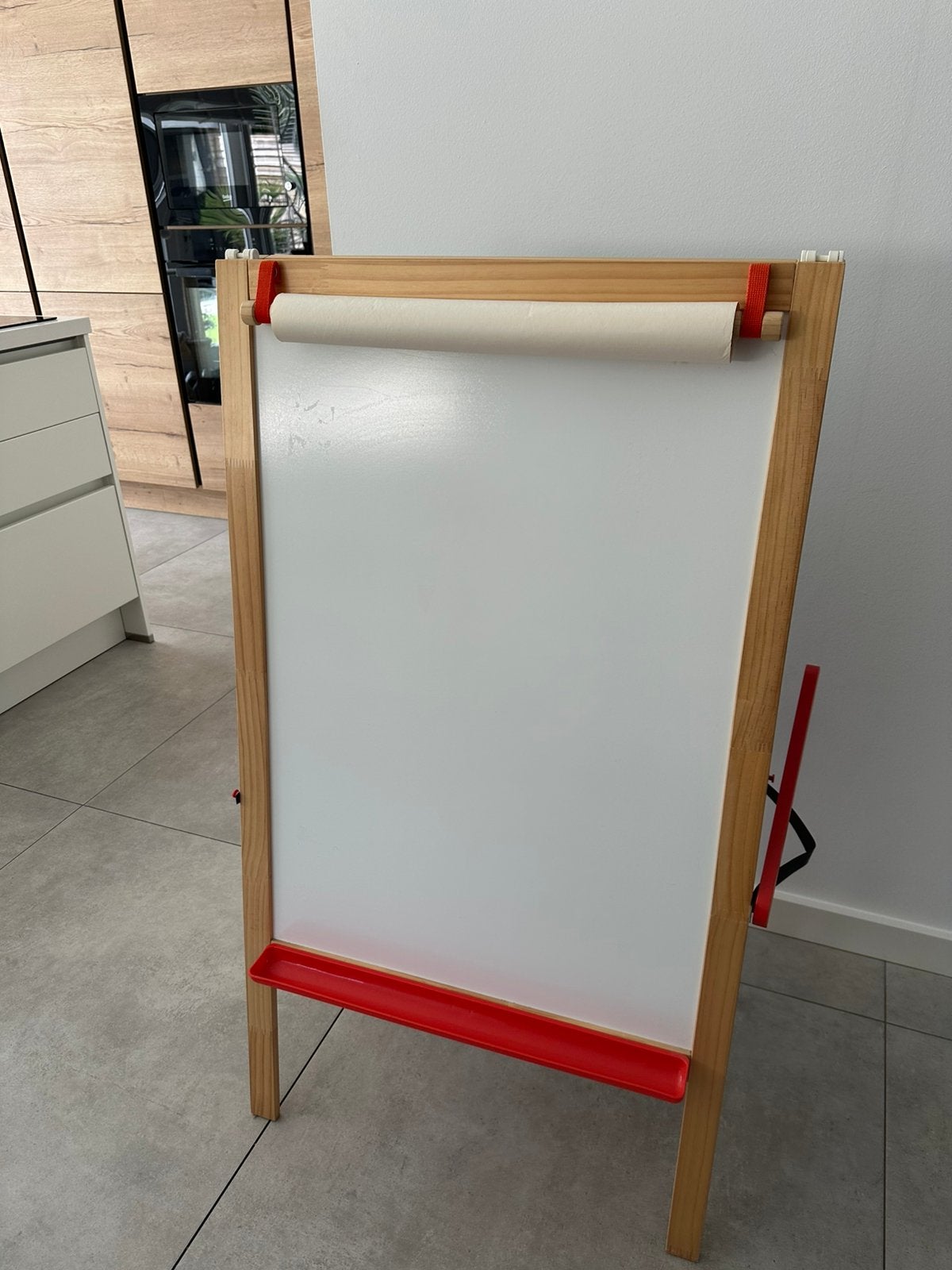 Tekenbord/Krijtbord ikea, Ophalen, Zo goed als nieuw, Krijtbord