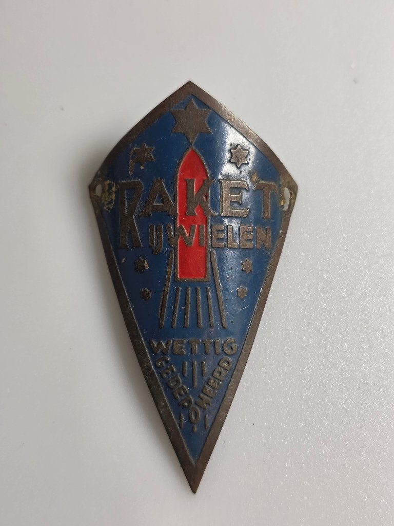 Zeldzaam Vintage Balhoofdplaatje "Raket Rijwielen", Gebruikt, Raket, Overige typen, Staal