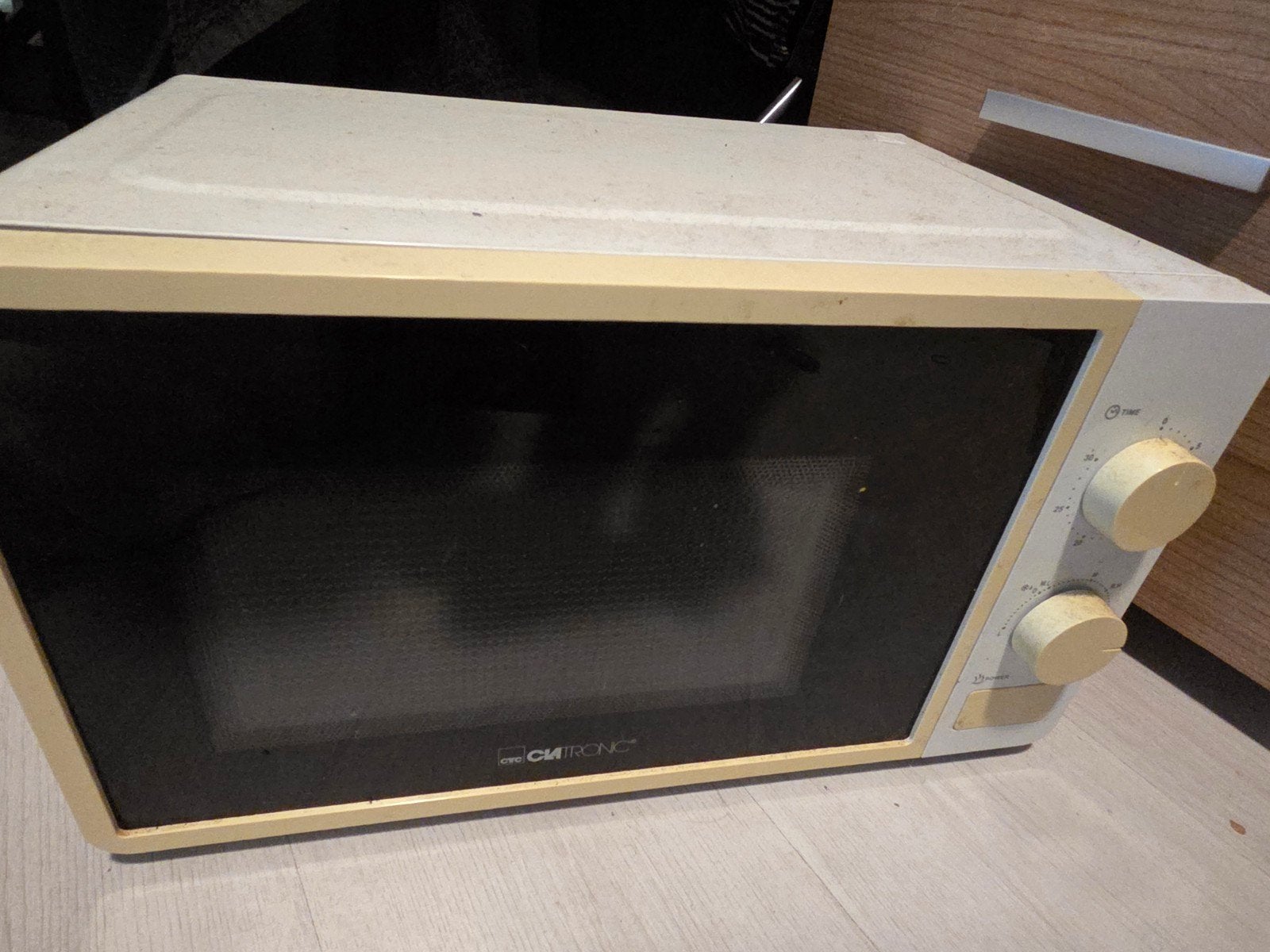 CM Tronic Magnetron - Gebruikt maar functioneel, Gebruikt, Ophalen of Verzenden, Magnetron, 45 tot 60 cm