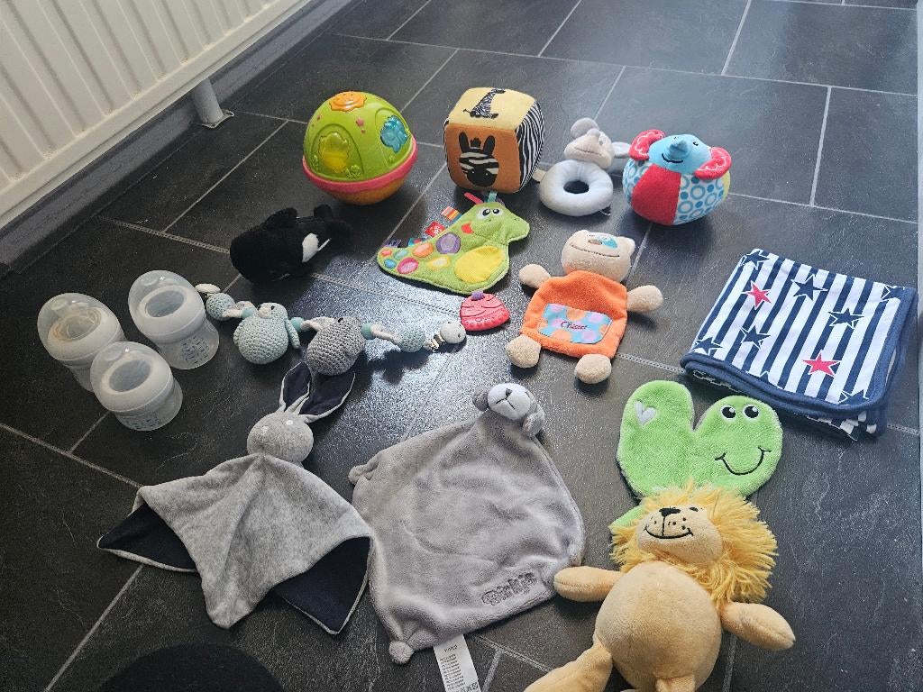 Babyspeelgoed, Ophalen of Verzenden, Zo goed als nieuw, Overige typen, Met licht