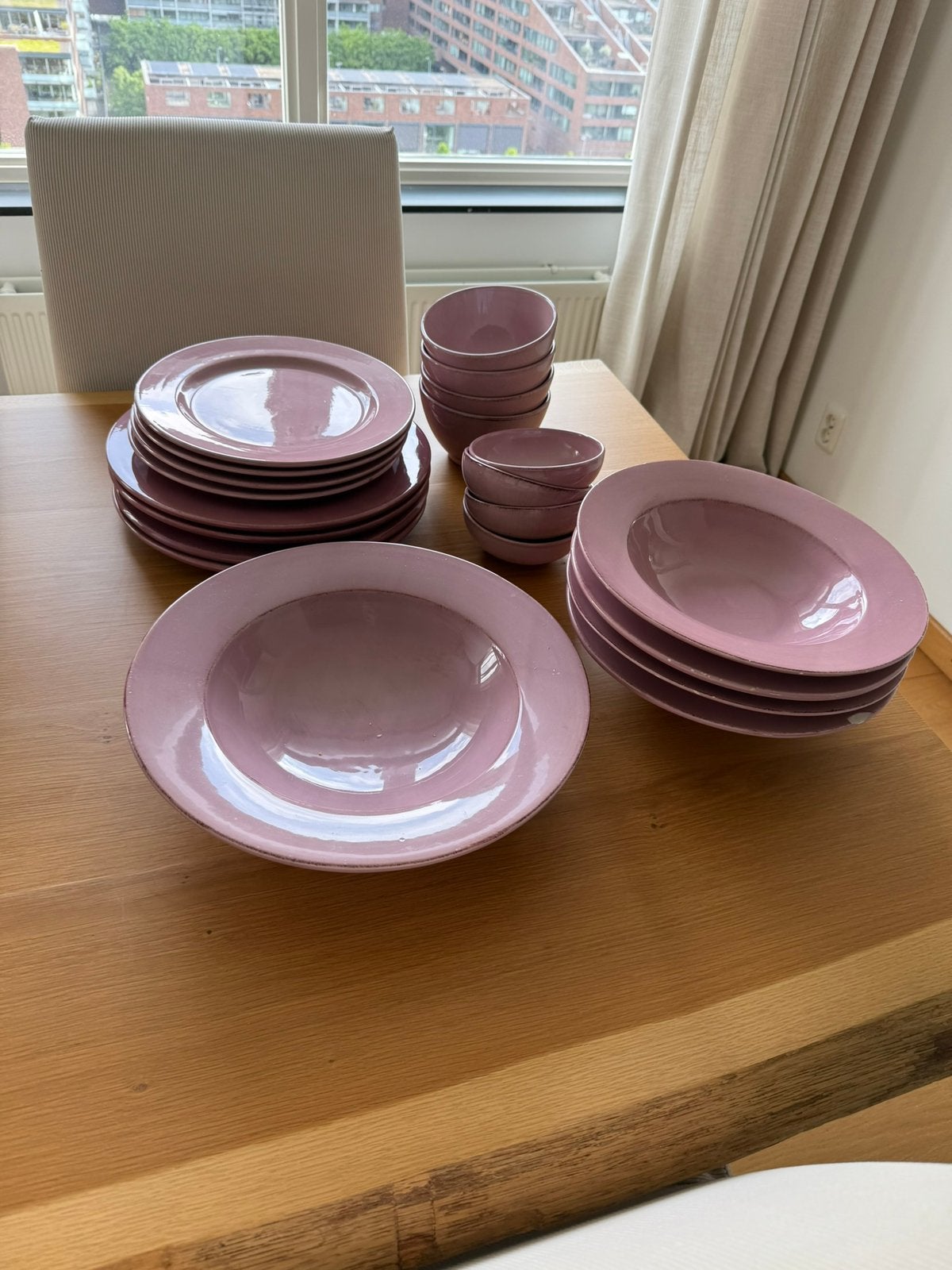 Roze aardenwerk servies, Huis en Inrichting, Ophalen, Zo goed als nieuw, Overige stijlen, Aardewerk