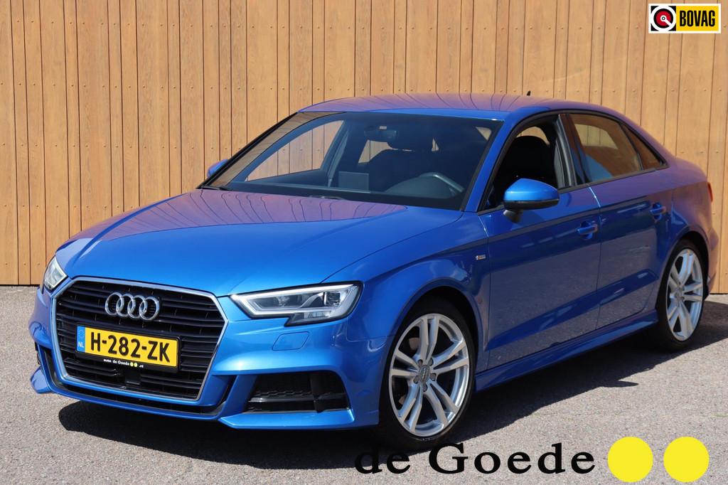 Audi A3 Limousine 35 TFSI CoD Advance Sport S-Line orgNL B&O, 12 maanden, 4 cilinders, Blauw, Leder en Stof