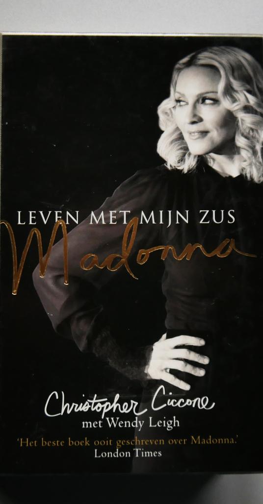 Leven Met Mijn Zus Madonna HC, Boeken, Ophalen of Verzenden, Zo goed als nieuw, Artiest