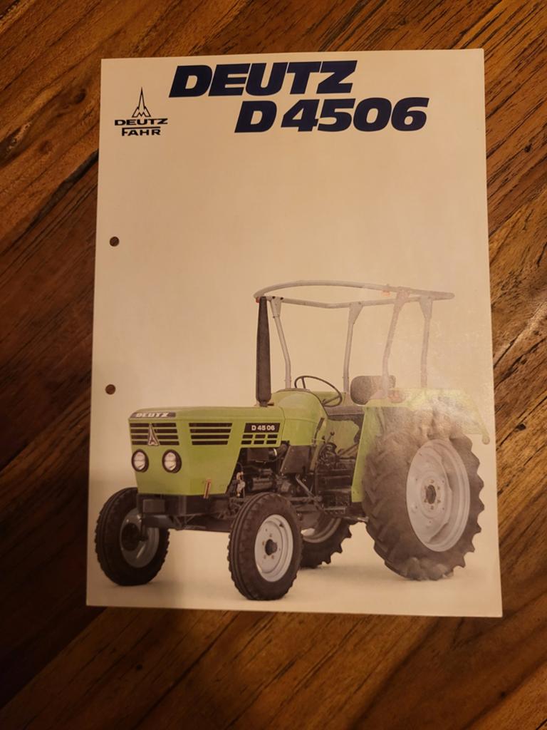 tractor folder Deutz D 4506, Ophalen of Verzenden, Zo goed als nieuw, Folder