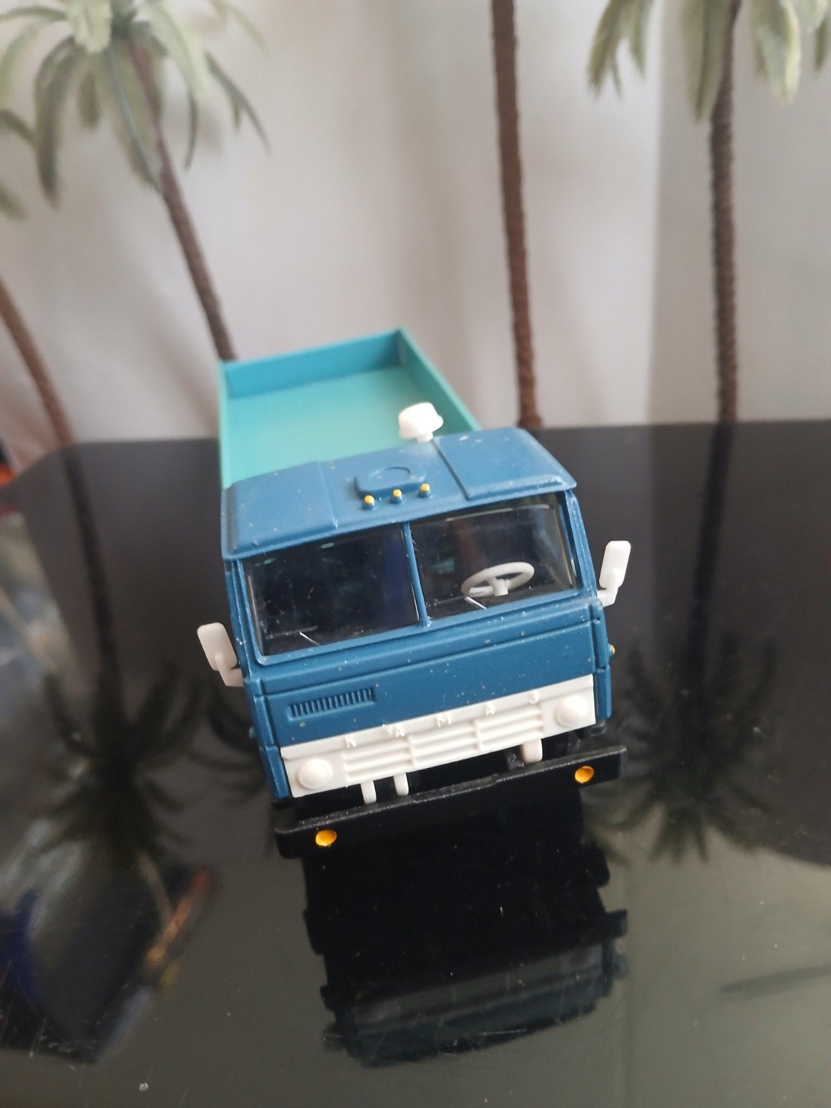 Kamaz vrachtwagen.  USSR 1:43, Ophalen of Verzenden, Gebruikt, Overige merken