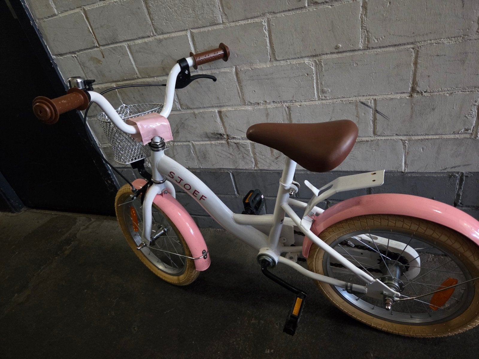 Nette meisje fiets, Ophalen, Terugtraprem, Sjoef, Minder dan 16 inch