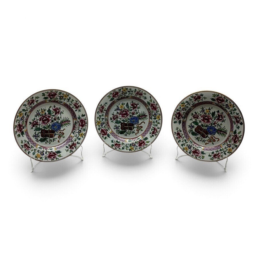 Drie Franse Edmé Samson schotels.
