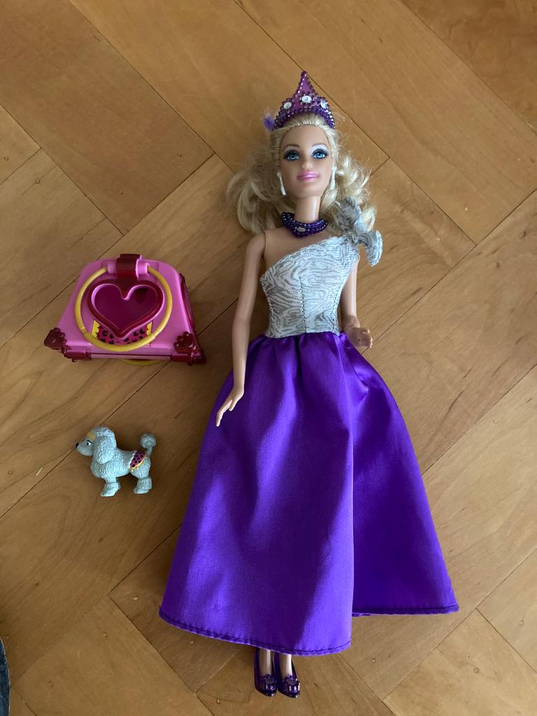Mattel barbie prinses pop paarse jurk kroon en poedel hond!, Ophalen of Verzenden, Zo goed als nieuw, Barbie
