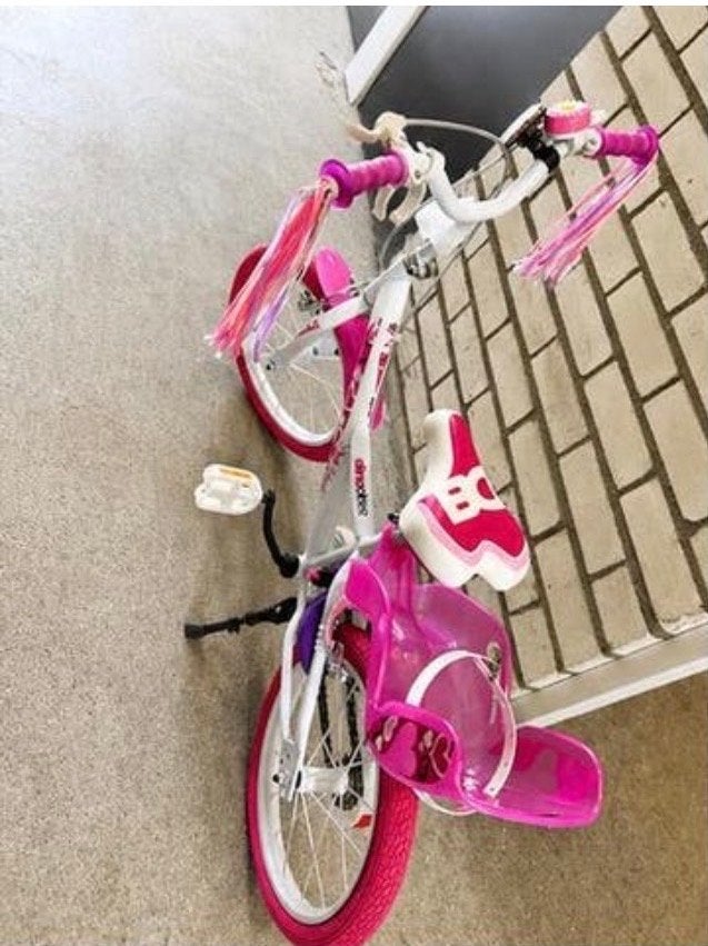 Mooie 16 inch meisjesfiets met mandje en poppenzitje, Fietsen en Brommers, Fietsen | Kinderfietsjes, Ophalen, Zo goed als nieuw
