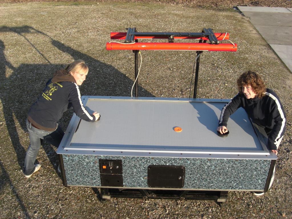 Airhockey tafel, Ophalen, Gebruikt