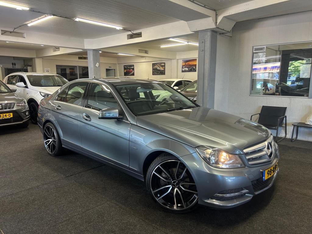 Mercedes-Benz C-Klasse 180 *NAP*Facelift*Automaat*Leder*Carp, Automaat, 15 km/l, 4 cilinders, 157 pk