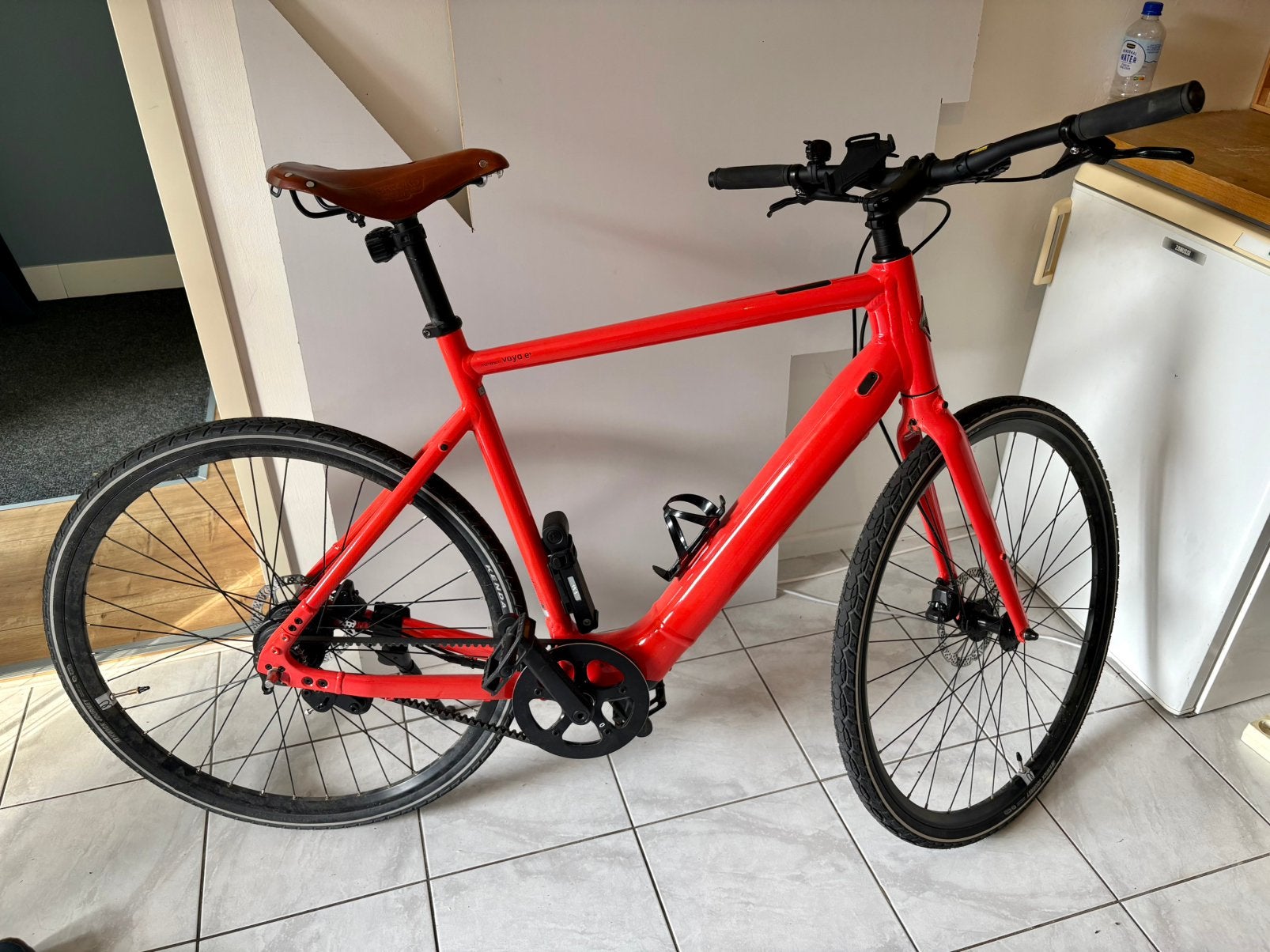 GIANT MOMENTUM VOYA E+2 ROOD L 2025 E-BIKE, Ophalen, Zo goed als nieuw, Overige merken