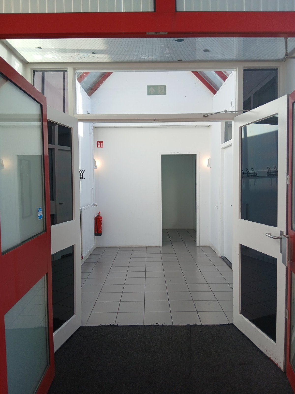Multifunctionele bedrijfsruimte 170 m² ter overname – Toploc, Zakelijke goederen