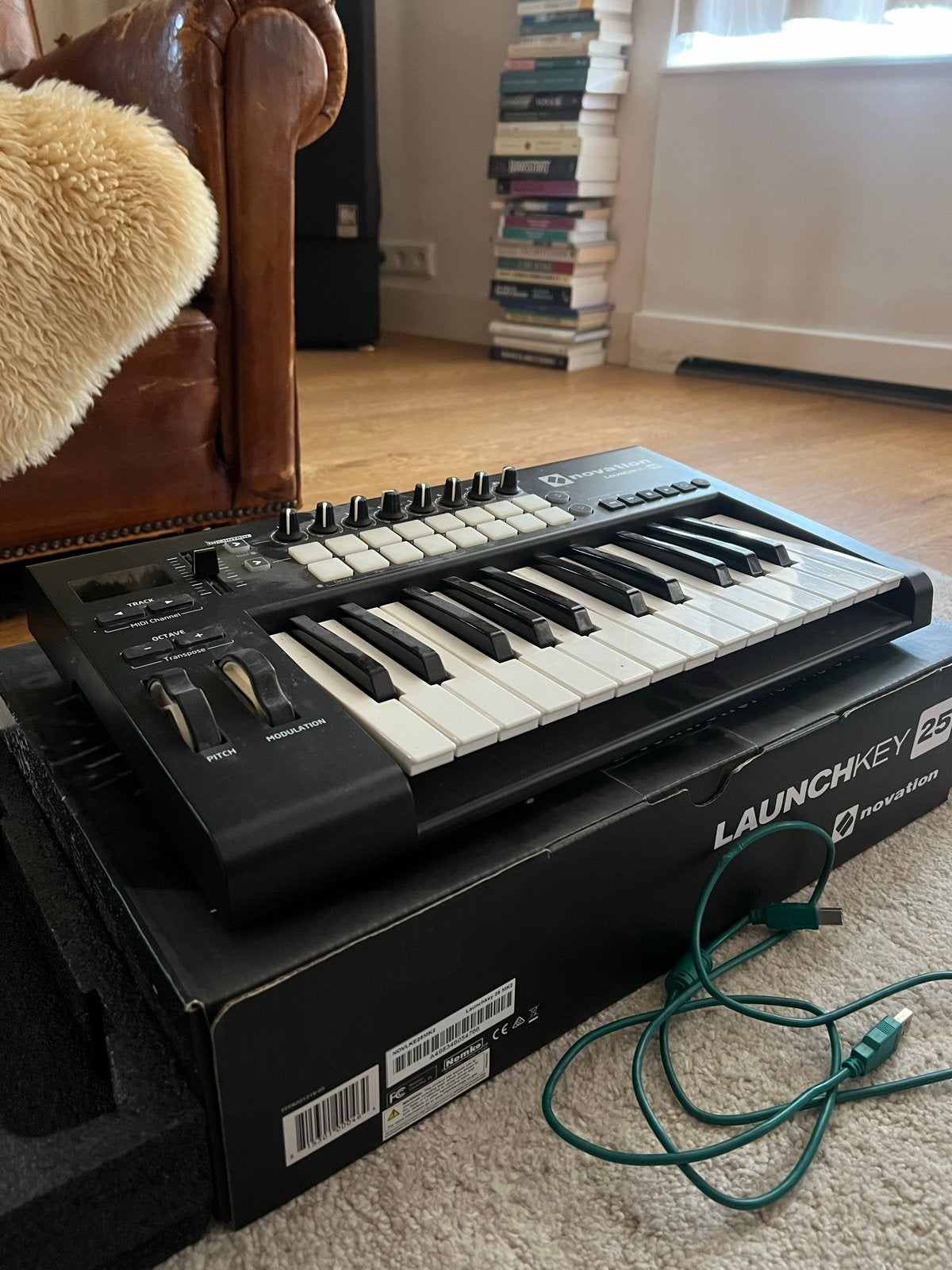 Novation Launchkey 25 MK2 midi keyboard, Ophalen of Verzenden, Zo goed als nieuw