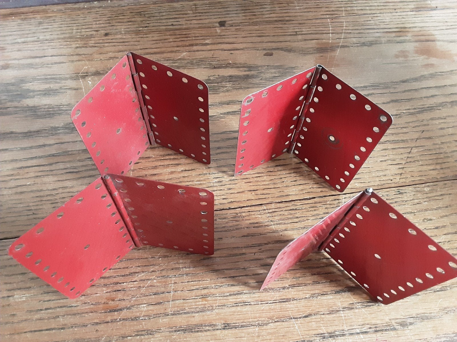 Te koop, 4 Meccano scharnierplaten, nr. 198, Ophalen of Verzenden, Zo goed als nieuw, Groter dan 1:32