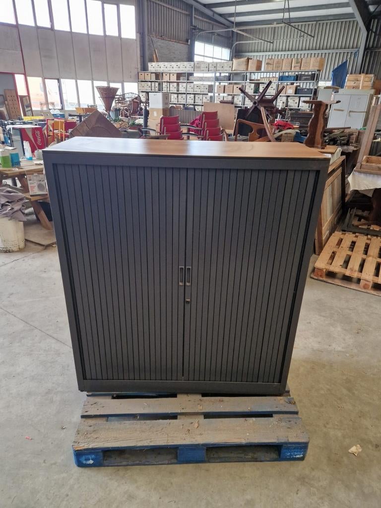 Hele mooie roldeurkast archiefkast 120x47x136, Ophalen, Gebruikt, 100 tot 150 cm, 100 tot 150 cm