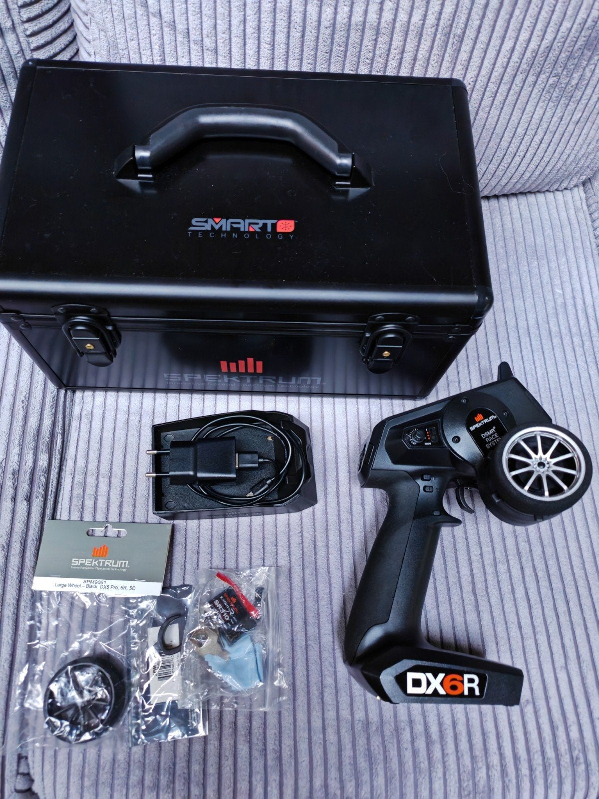 Spektrum DX6R 6-kanaals zender, Ophalen, Zo goed als nieuw, Overige schalen, Onderdeel