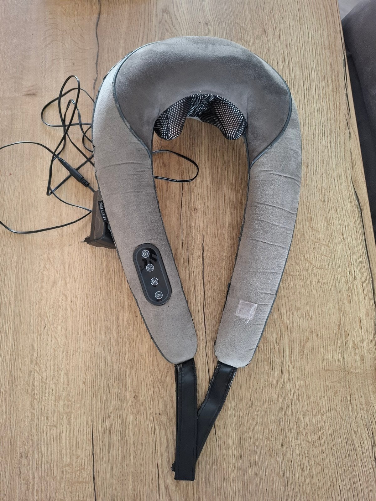 Silvercrest Nek- en Schoudermassageapparaat met Warmte, Ophalen, Gebruikt, Massagestoel of Kussen