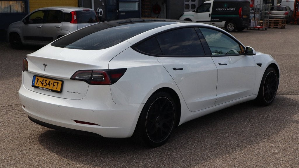 Tesla Model 3 Long Range AWD 75 kWh SOH89% Facelift Clima Cr, Auto's, Tesla, Gebruikt, 544 km, Wit, 84 €/maand