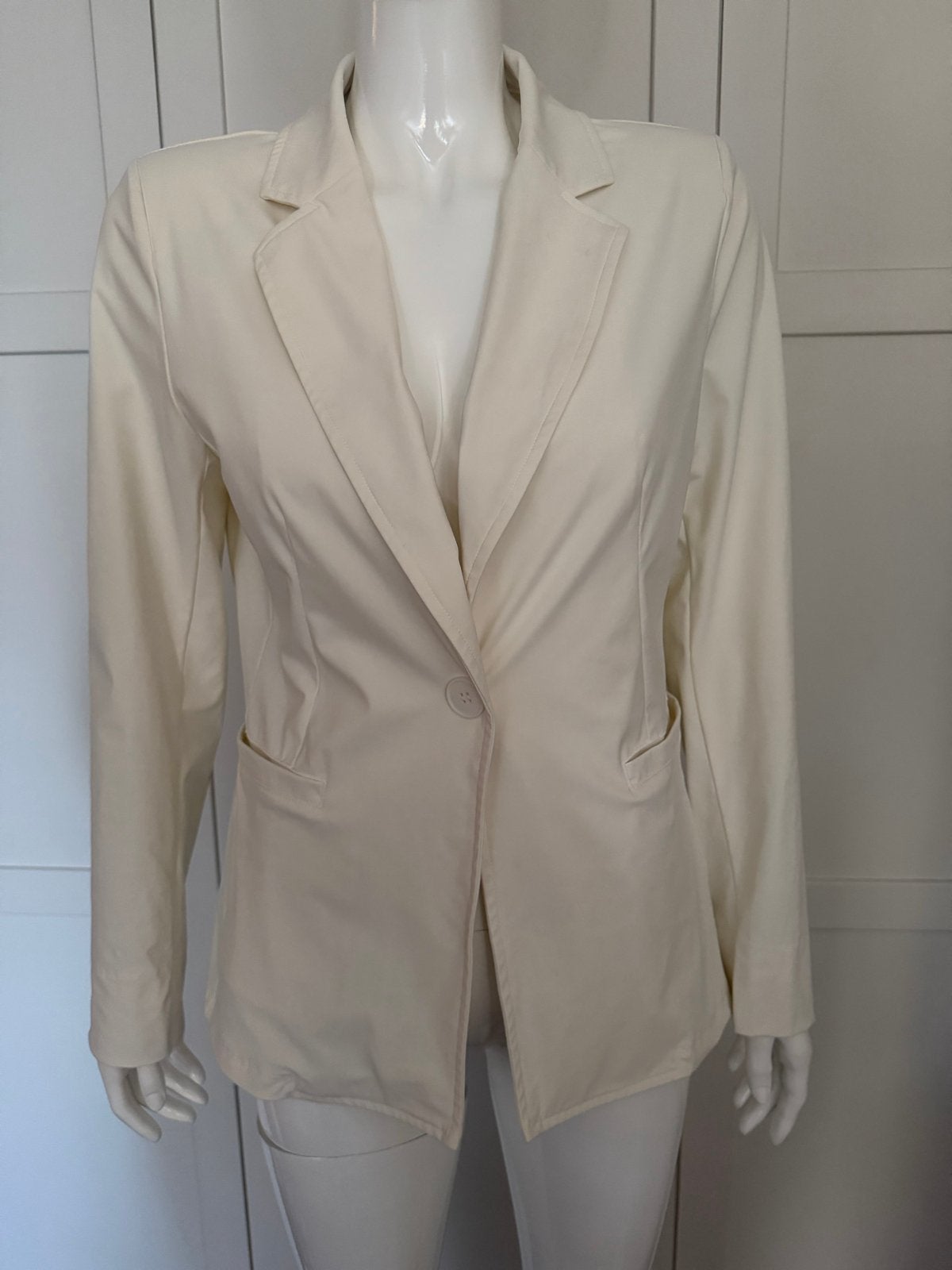 Lady Day travelstof blazer crème maat L, Kleding | Dames, Verzenden, Beige, Maat 42/44 (L), Zo goed als nieuw