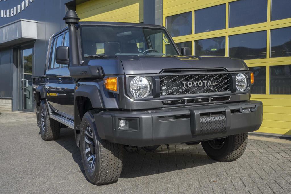 Toyota Landcruiser GRJ 79 DC 4.0 V6 EURO-6 A/T, Automaat, Stof, Bedrijf, Nieuw