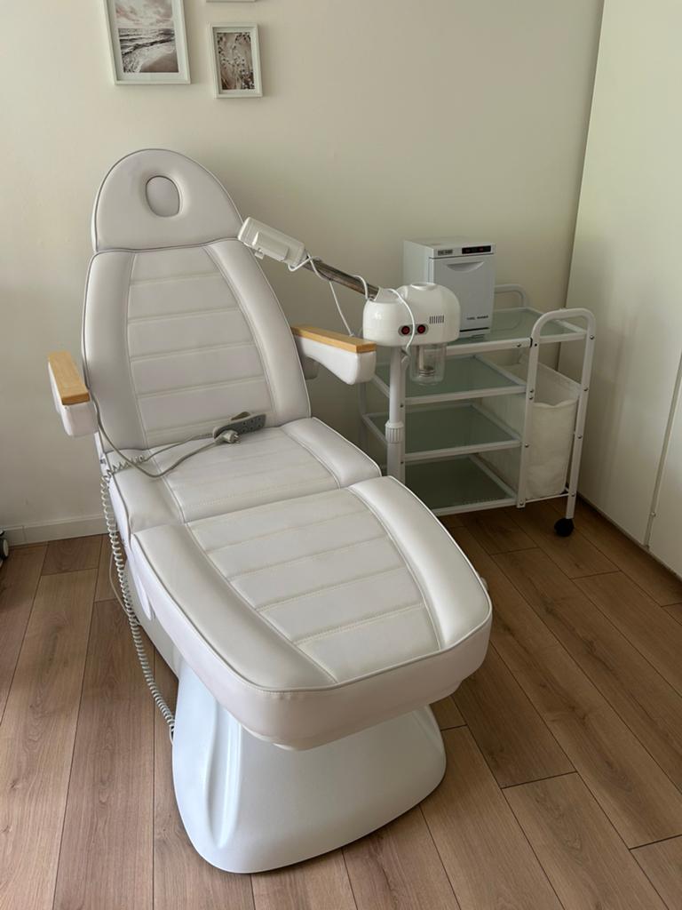 Schoonheidssalon, electrische behandelstoel, inboedel, Overige