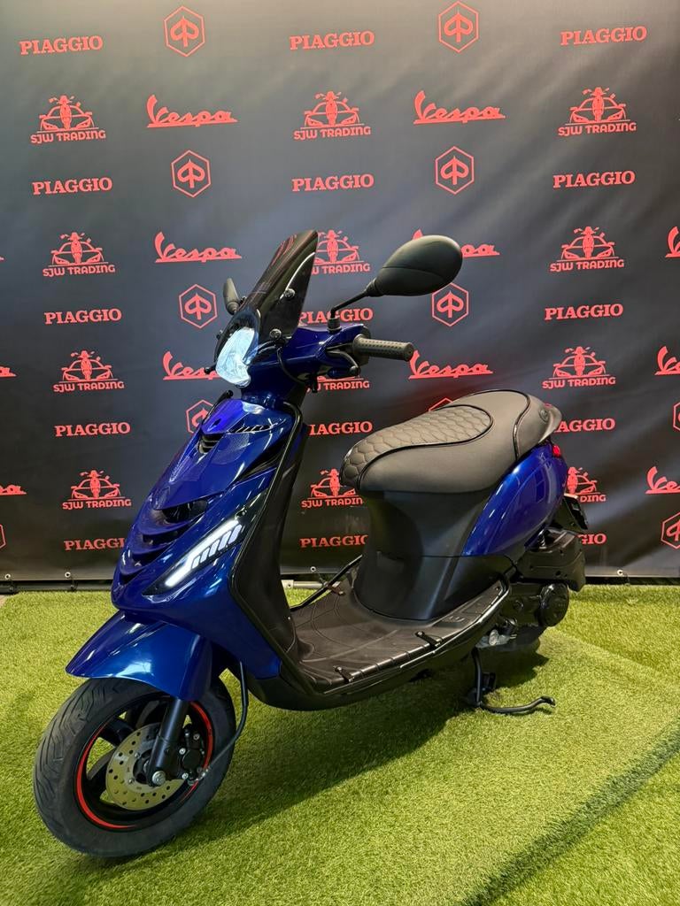 Piaggio Zip 2021 Brom! SP Candy Blue / RS Zadel / Garantie, Zip, Ophalen of Verzenden, Benzine