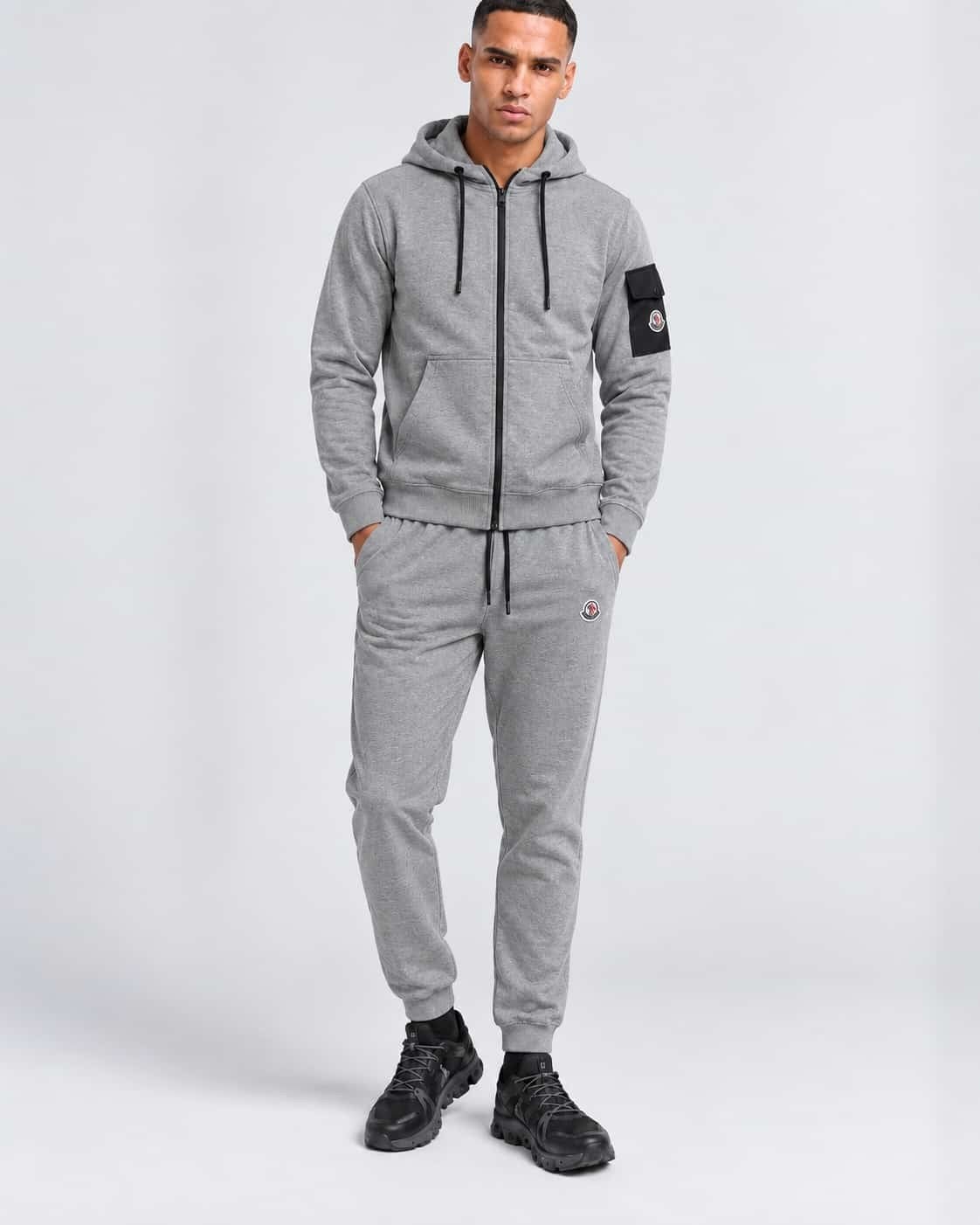Foto 11 van Under Armour On Cloud Moncler Stone Parajumpers