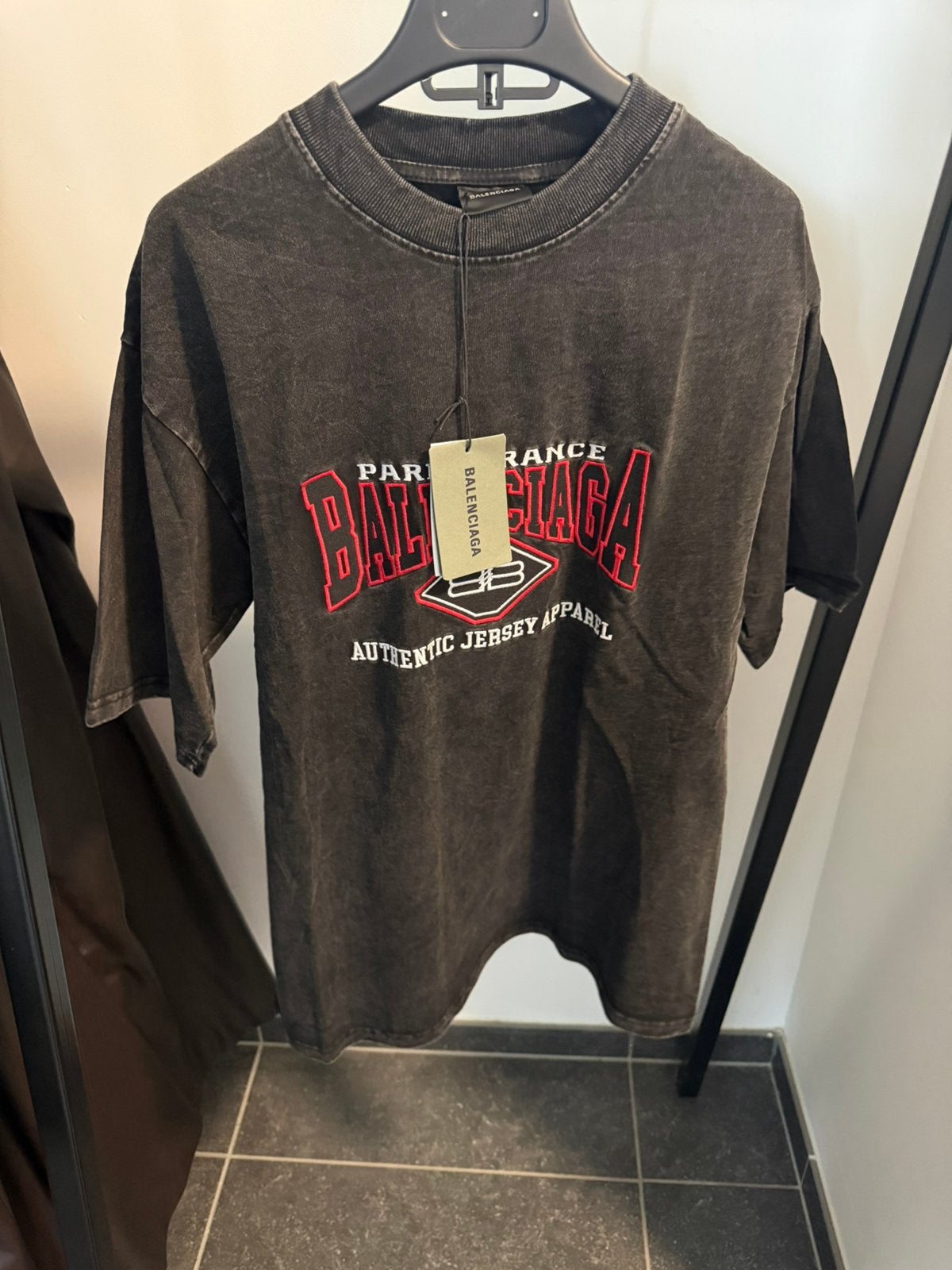 Tshirt Balenciaga, Ophalen of Verzenden, Nieuw, Zwart