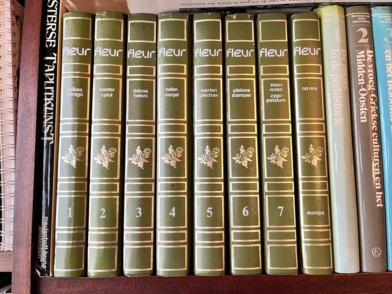 Fleur encyclopedie reeks, Boeken, Ophalen of Verzenden, Zo goed als nieuw