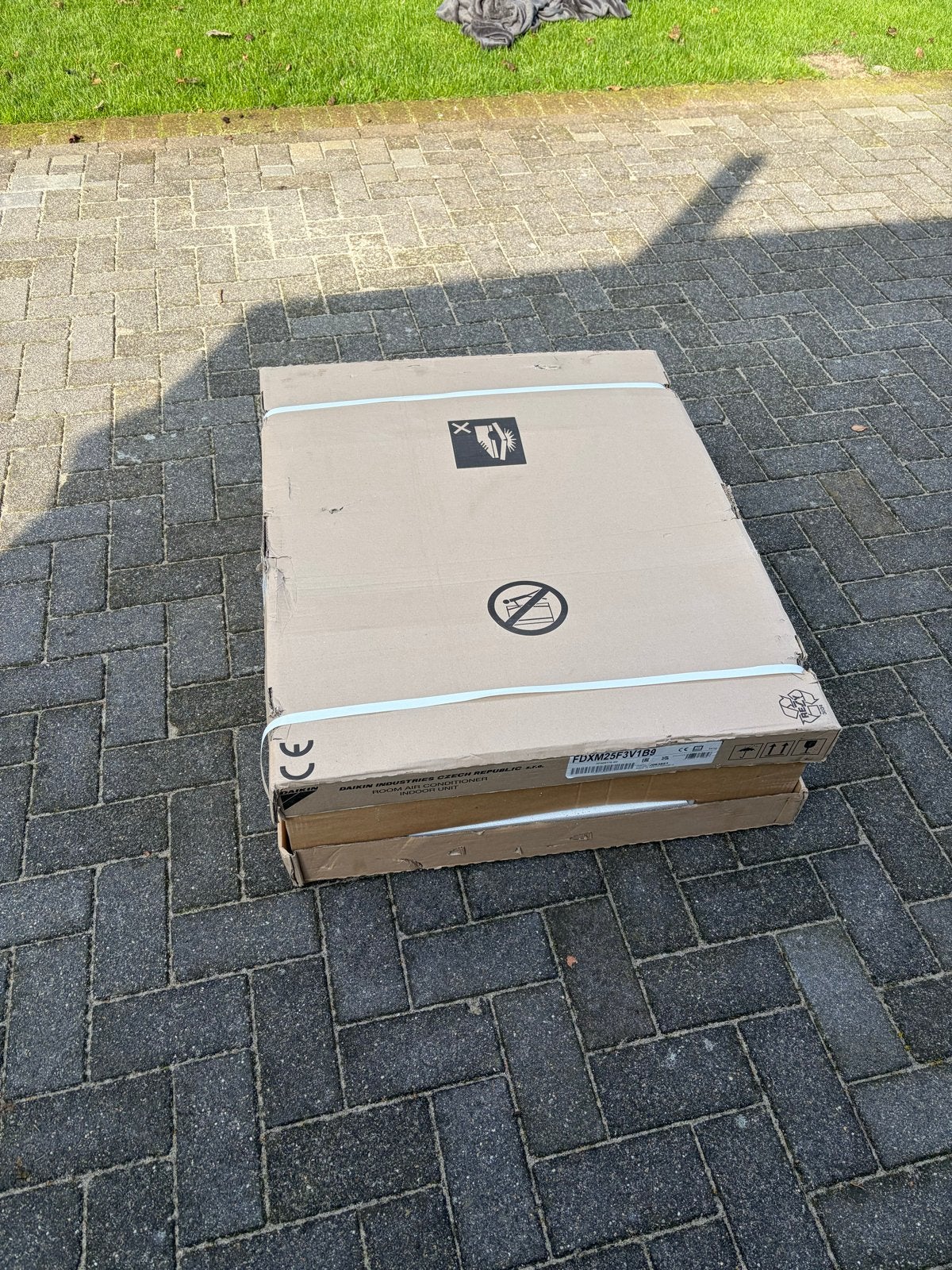 Daikin FDXM25F3V1B9 kanaal unit- Nieuw in doos, Witgoed en Apparatuur, Ophalen, Minder dan 60 m³, Nieuw, 3 snelheden of meer