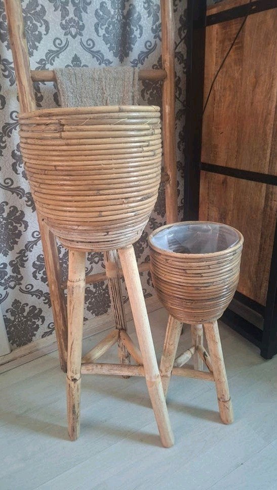 Rotan blormpottrnset op pootjes, Ophalen, Rond, Overige materialen, Minder dan 25 cm