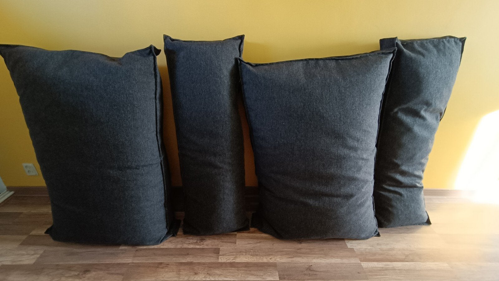 Wakefield Palletkussens - Zwart (2x zit, 2x rug), Ophalen, Palletkussen, Zwart, Zo goed als nieuw