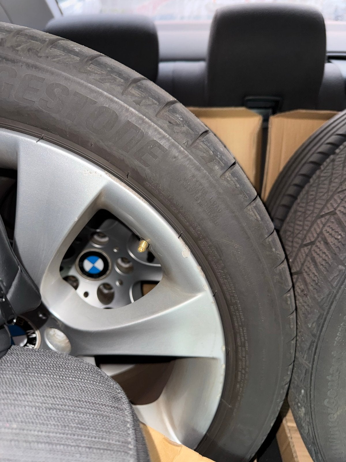 Originele 18 inch BMW Styling 124 winterset E60, Auto-onderdelen, 18 inch, Gebruikt, 255 mm, Banden en Velgen
