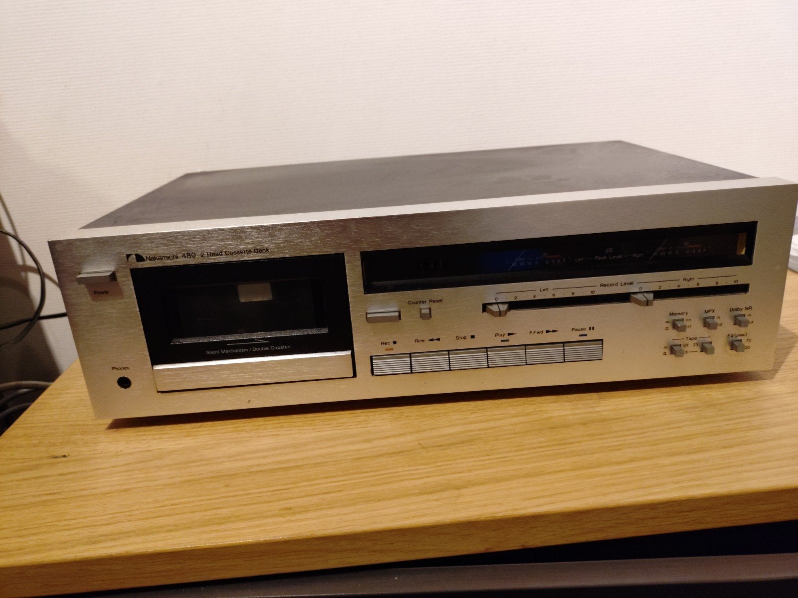 Nakamichi 480 cassettedeck speelt goed. Riemen nieuw., Ophalen of Verzenden