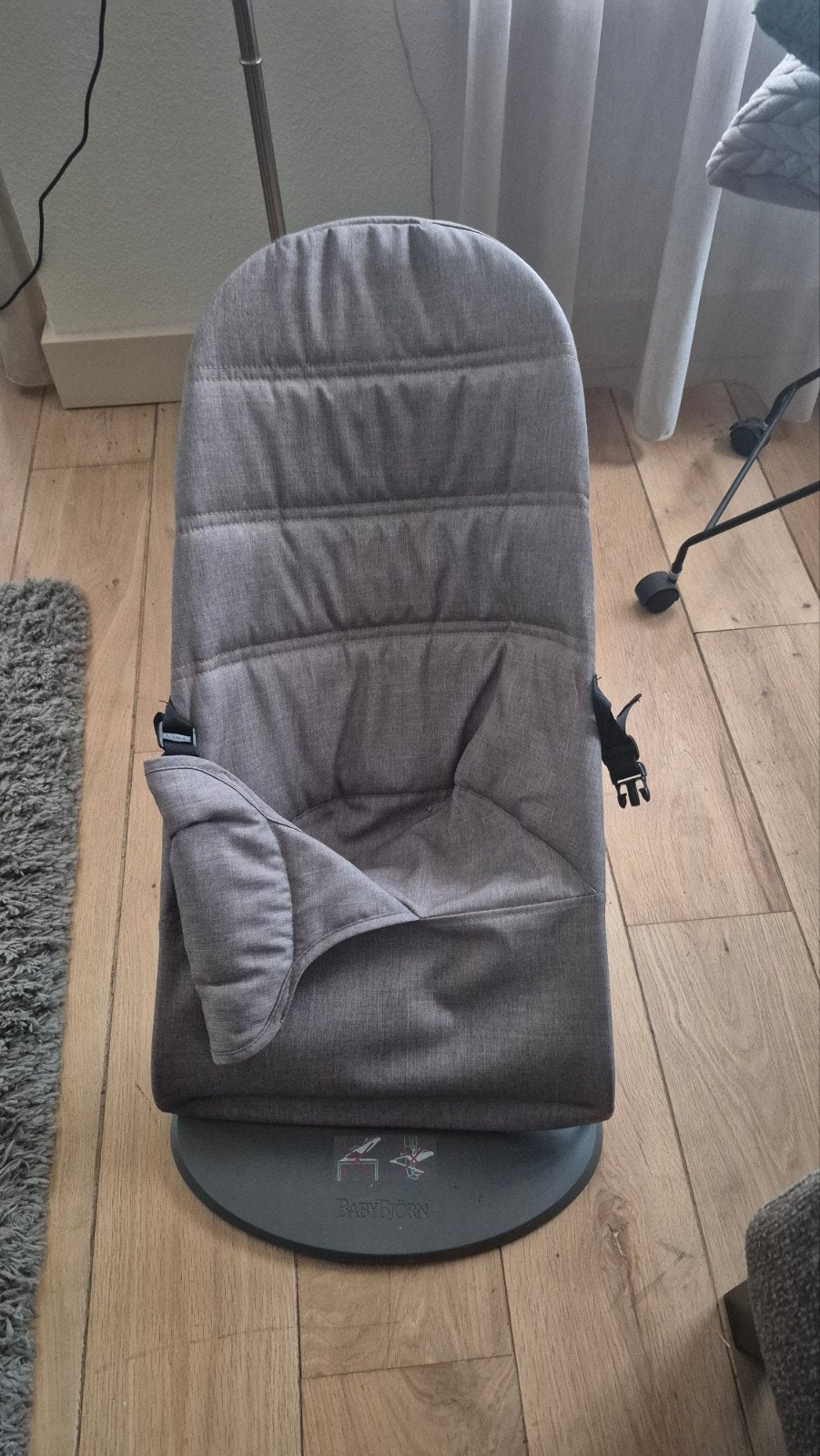 babybjorn wipstoel, Ophalen