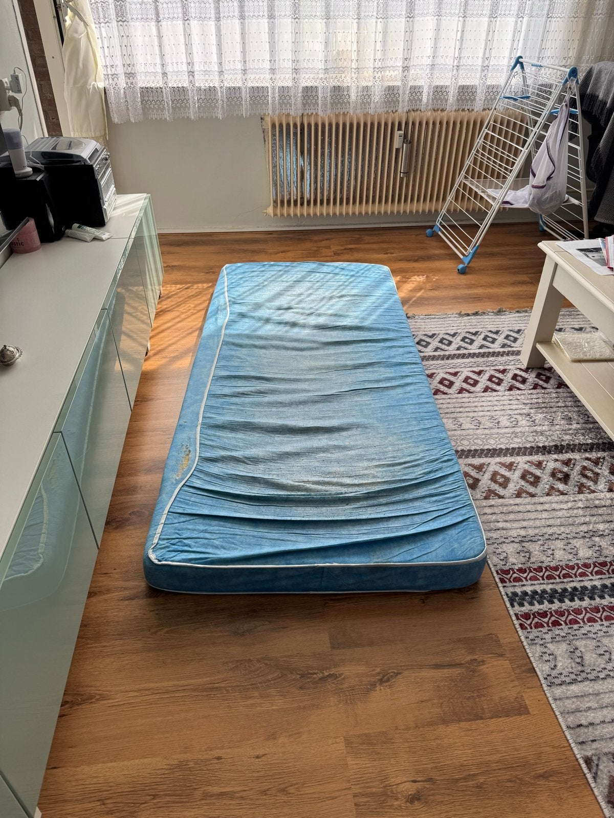 Gebruikt matras, blauw, 1-persoons, Gebruikt, 90 cm, Eenpersoons, Ophalen of Verzenden