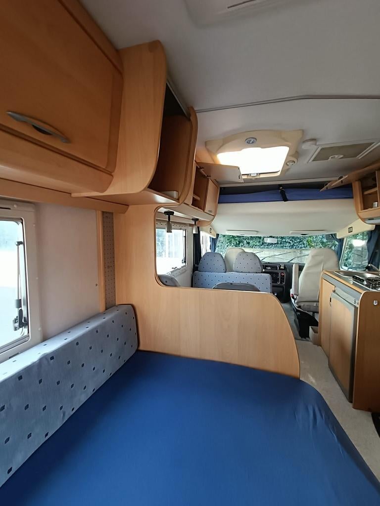 Foto 11 van Topstaat: 6-persoons Hymer BR598 camper | APK: maart 2027