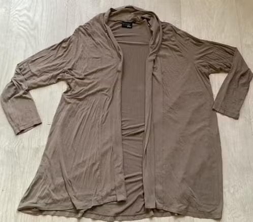 mocca bruin vest van Pescara maat 52 dus 2XL, Kleding | Dames, Grote Maten, Bruin, Trui of Vest, Pescara, Ophalen of Verzenden