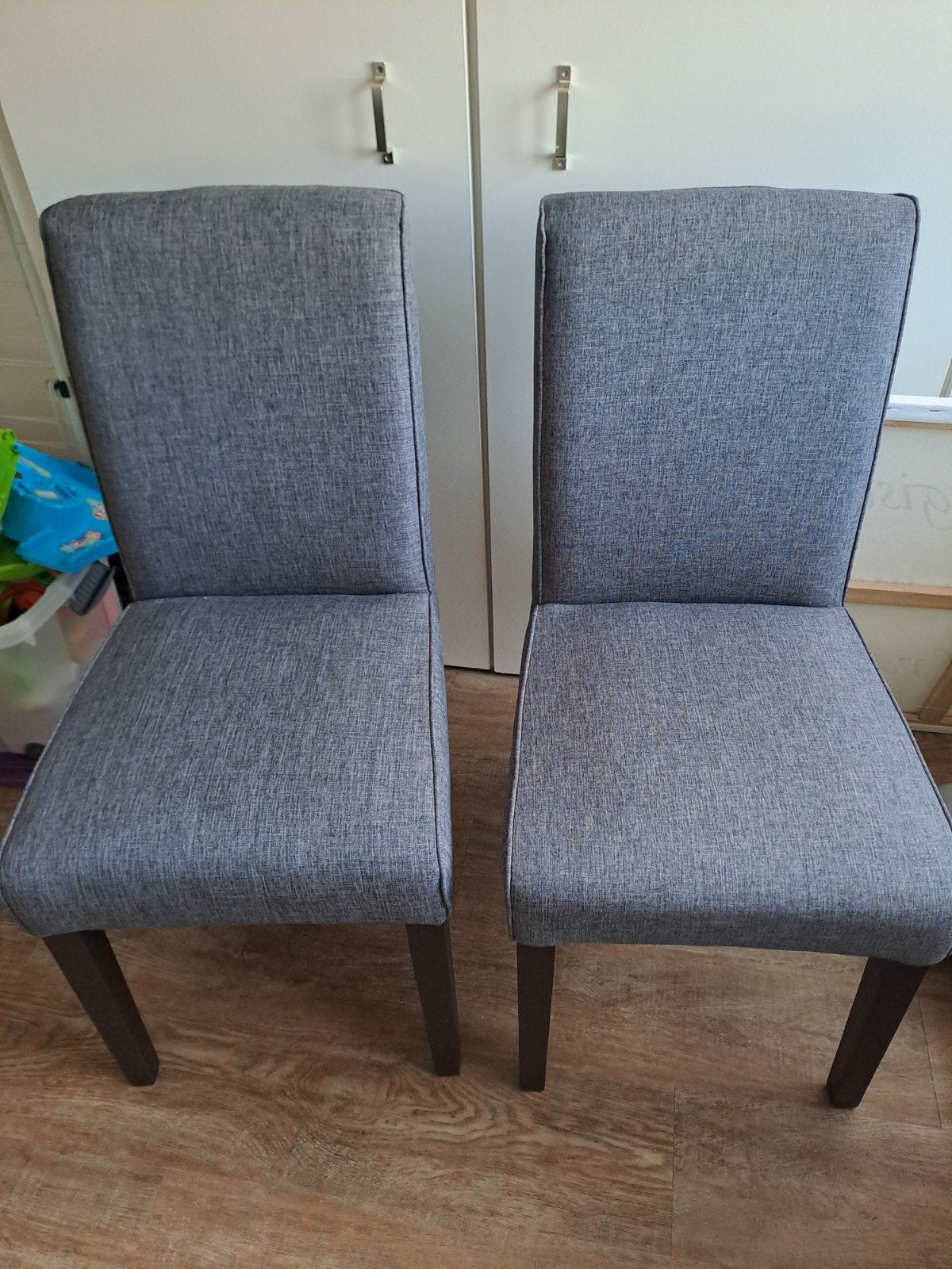 2 eetkamer stoelen, Huis en Inrichting, Ophalen, Hout, Twee, Zo goed als nieuw