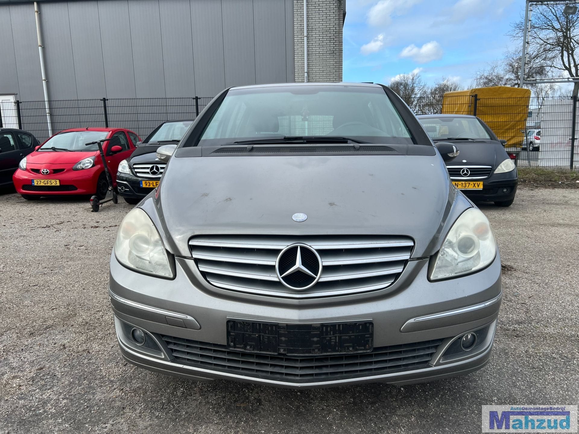 2006 mercedes B Klasse w245 2.0 Grijs 748 266960 demontage, Gebruikt, Mercedes-Benz AG, Mercedes-Benz, Ophalen of Verzenden