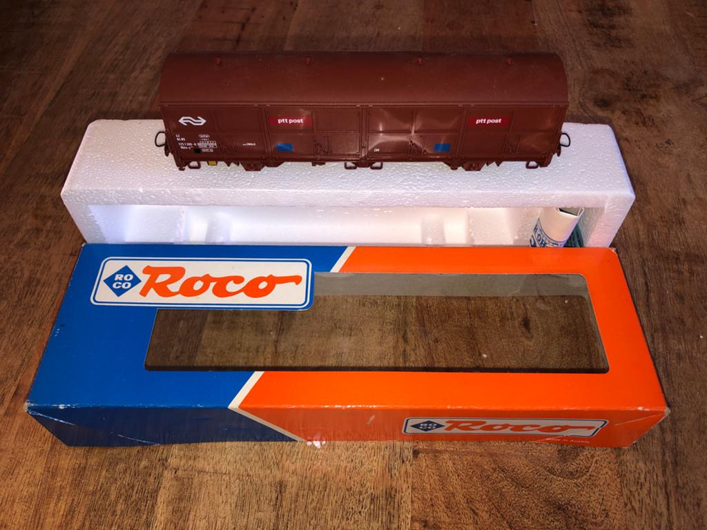 Roco 46338 NS Hbis-y schuifwandwagen PTT Post, Hobby en Vrije tijd, Modeltreinen | H0, Gelijkstroom, Ophalen of Verzenden, NS