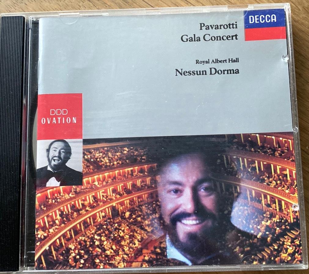 Cd pavarotti galaconcert, Ophalen of Verzenden, Romantiek, Zo goed als nieuw, Opera of Operette