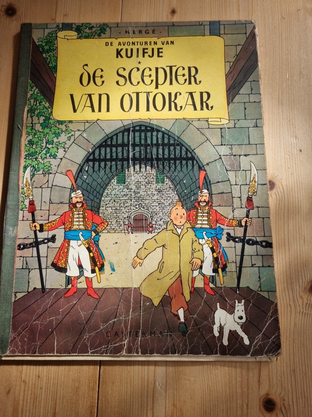 Kuifje: De Scepter van Ottokar - Vintage Stripboek (1947), Boeken, Eén stripboek, Ophalen of Verzenden, Gelezen, Hergé